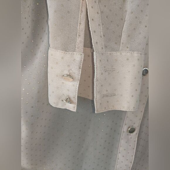 Vtg Cache Cream Brown Sheer Long-sleeve V-neck Blouse W/ Golden Dot Deta… - Picture 4 of 6